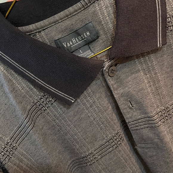 Van Heusen, Gant, Chaps, Izod, Arrow, St. John’s Polo Shirts - (7) Shirts - Picture 11 of 16